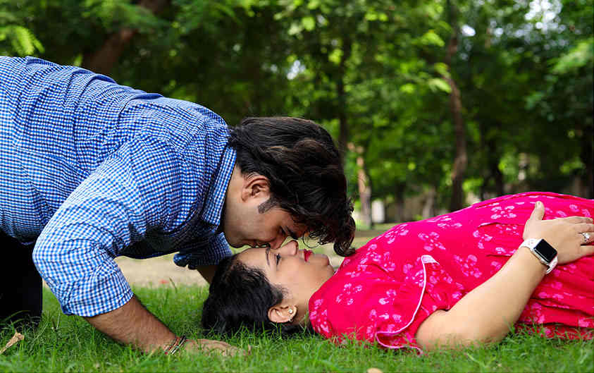 Maternity Photography in Ghaziabad